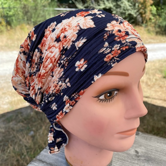 Navy & Peach Floral Chemo Beanies cap cancer and alopecia beanie New in package - Picture 2 of 3